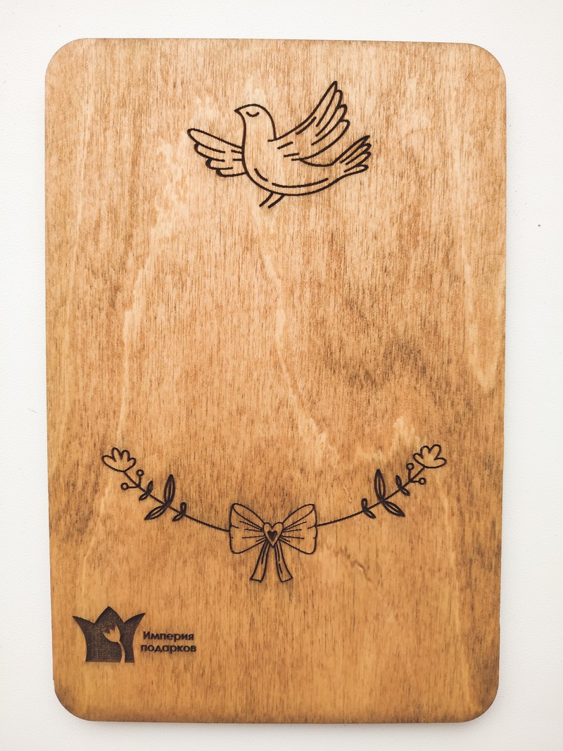 Открытка из дерева